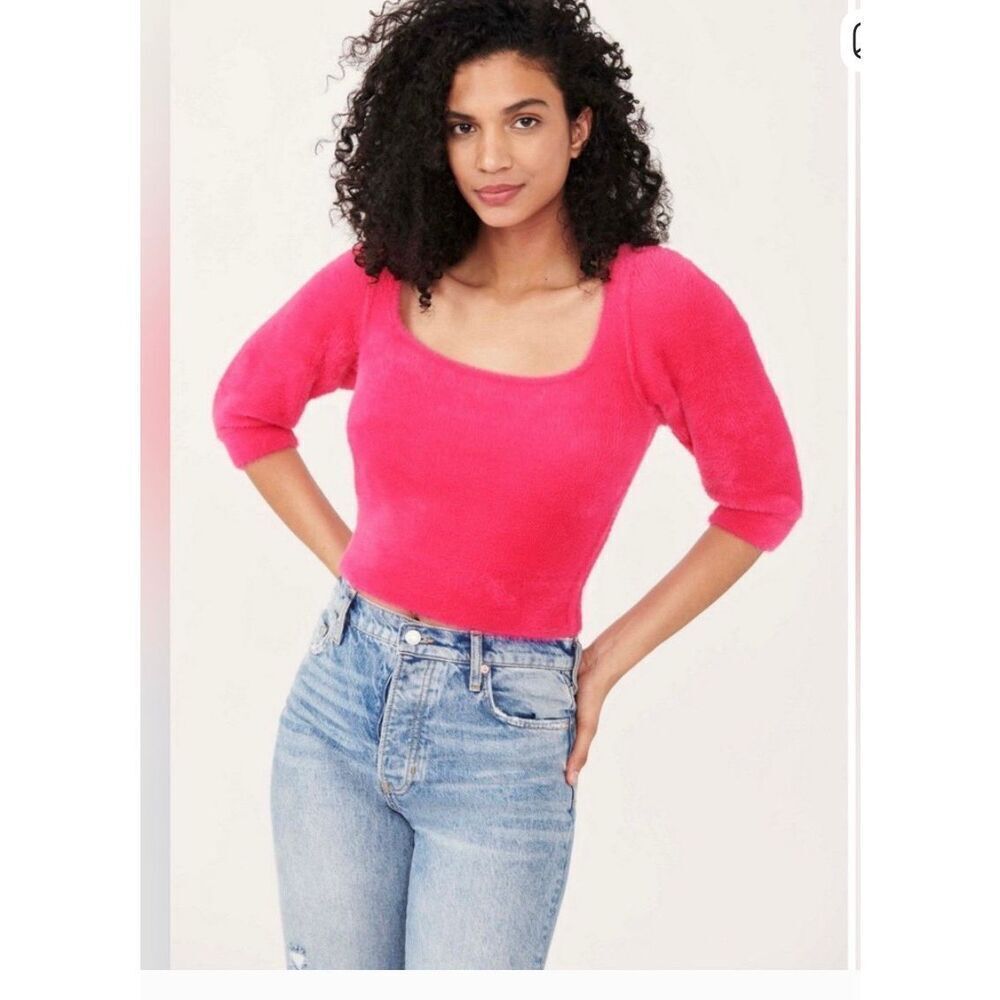 Free People Moonbeam Pullover Sweater in Raspberry Pop sz S NWOT